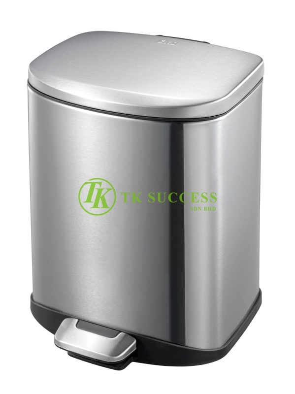 Della Stainless Steel Step On Bin 12L (Soft Close)