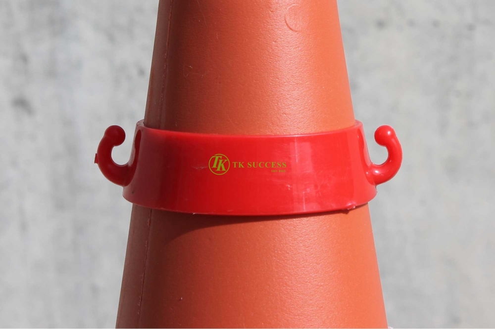 Plastic Chain Hook (For Traffic Cone)